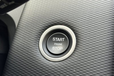 2025 Land Rover Discovery Sport SE