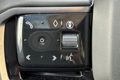 2025 Land Rover Discovery Sport SE