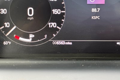 2025 Land Rover Discovery Sport SE