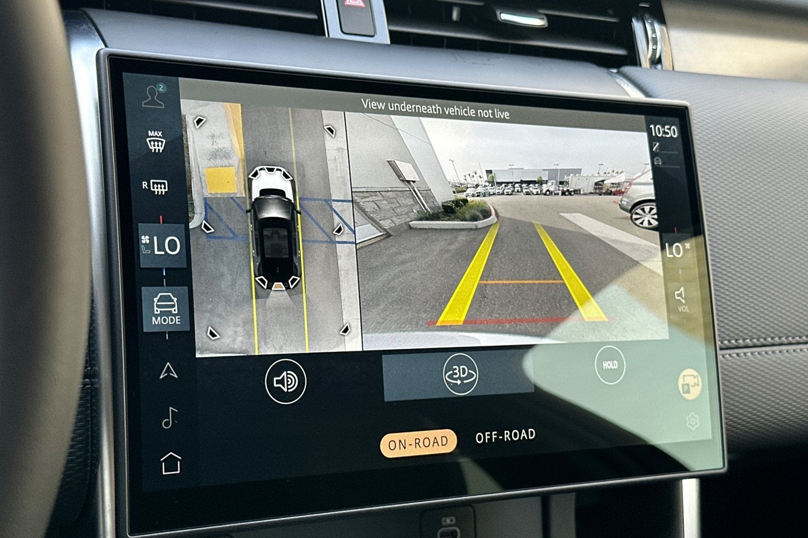 2025 Land Rover Discovery Sport SE