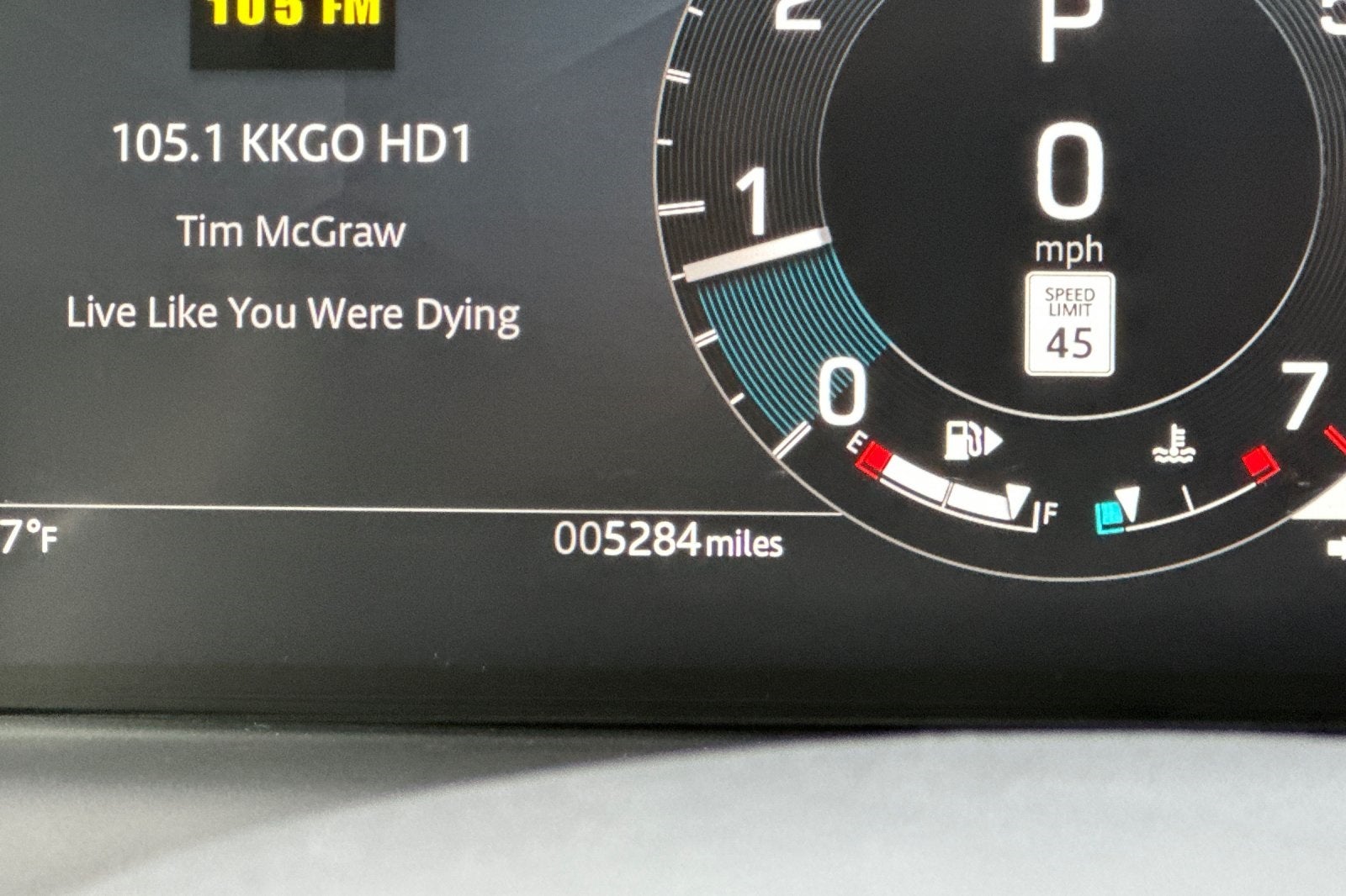 2025 Land Rover Discovery Sport SE