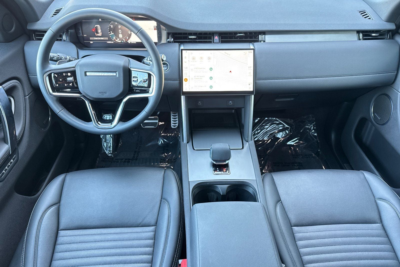 2025 Land Rover Discovery Sport SE