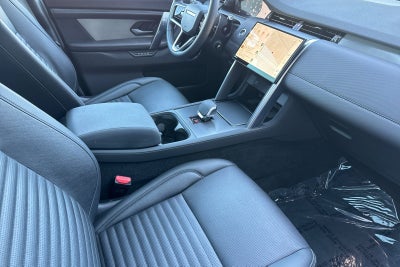 2025 Land Rover Discovery Sport SE