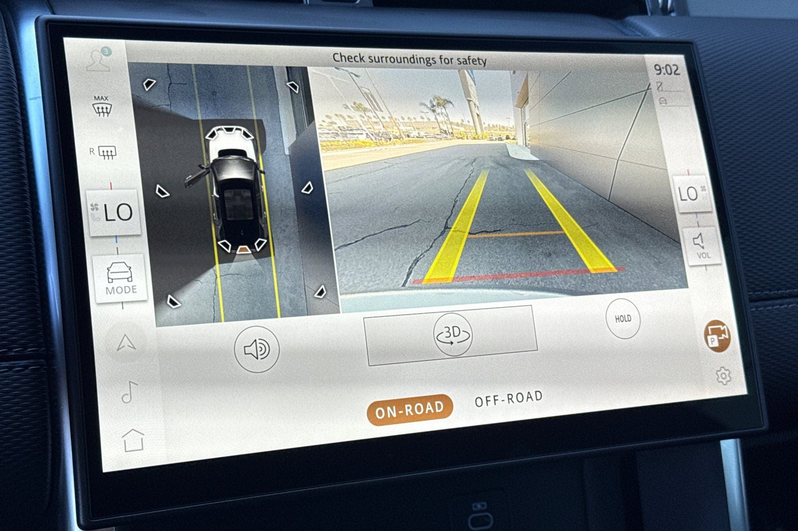 2025 Land Rover Discovery Sport SE