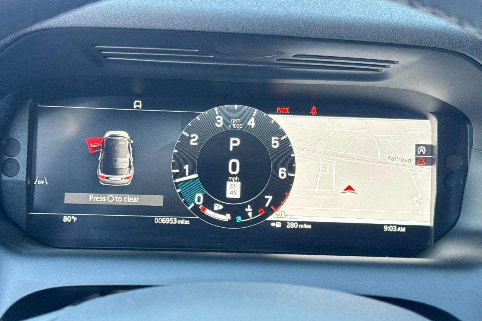 2025 Land Rover Discovery Sport SE