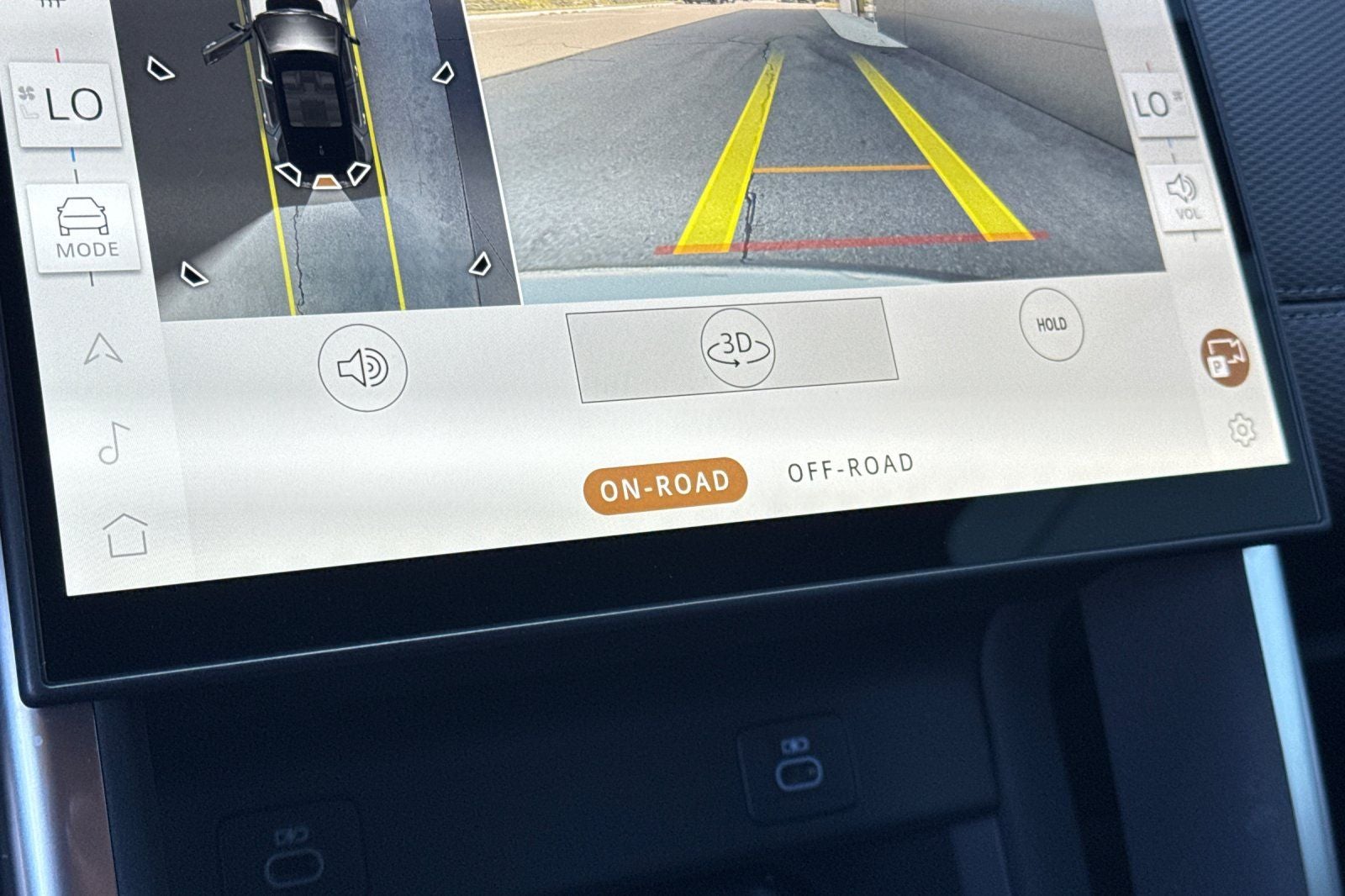 2025 Land Rover Discovery Sport SE