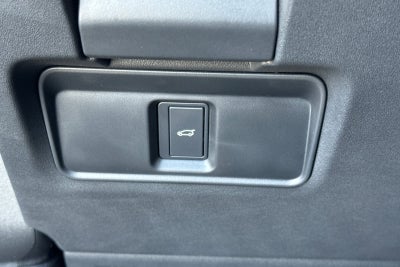 2025 Land Rover Discovery Sport SE