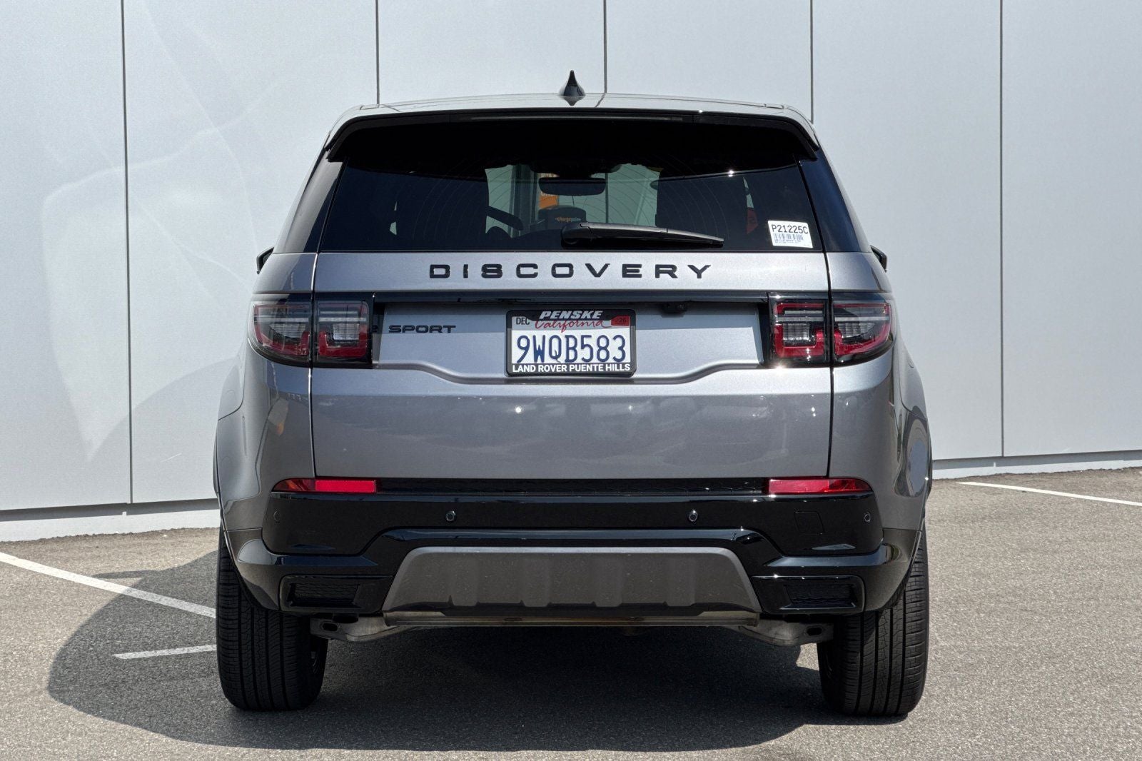 2025 Land Rover Discovery Sport SE