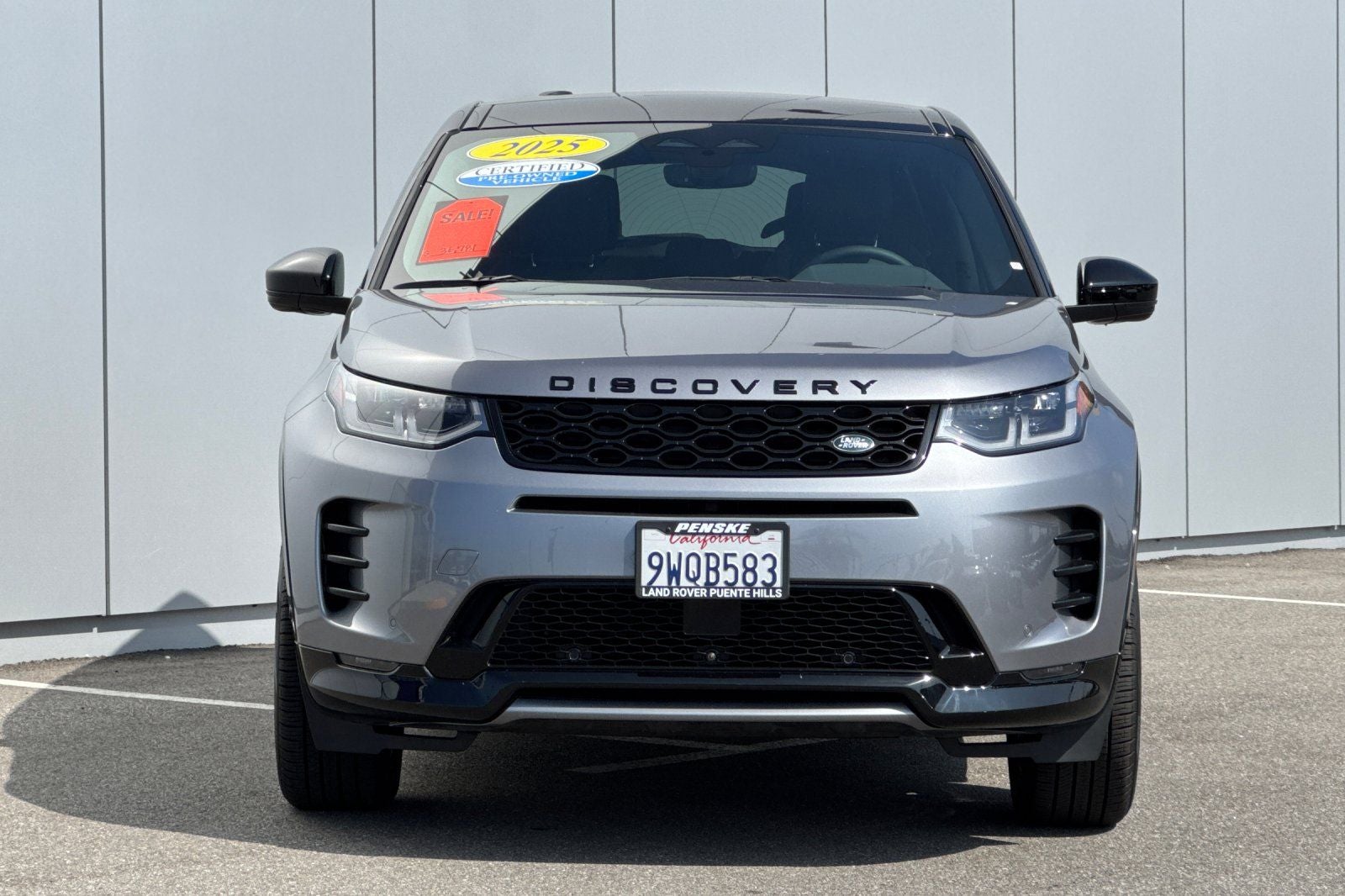 2025 Land Rover Discovery Sport SE