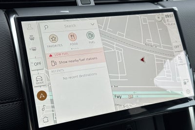 2025 Land Rover Discovery Sport SE