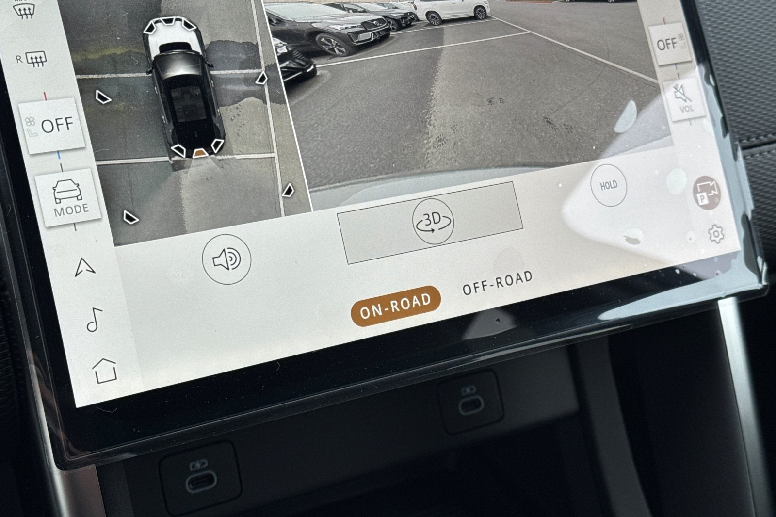 2025 Land Rover Discovery Sport SE