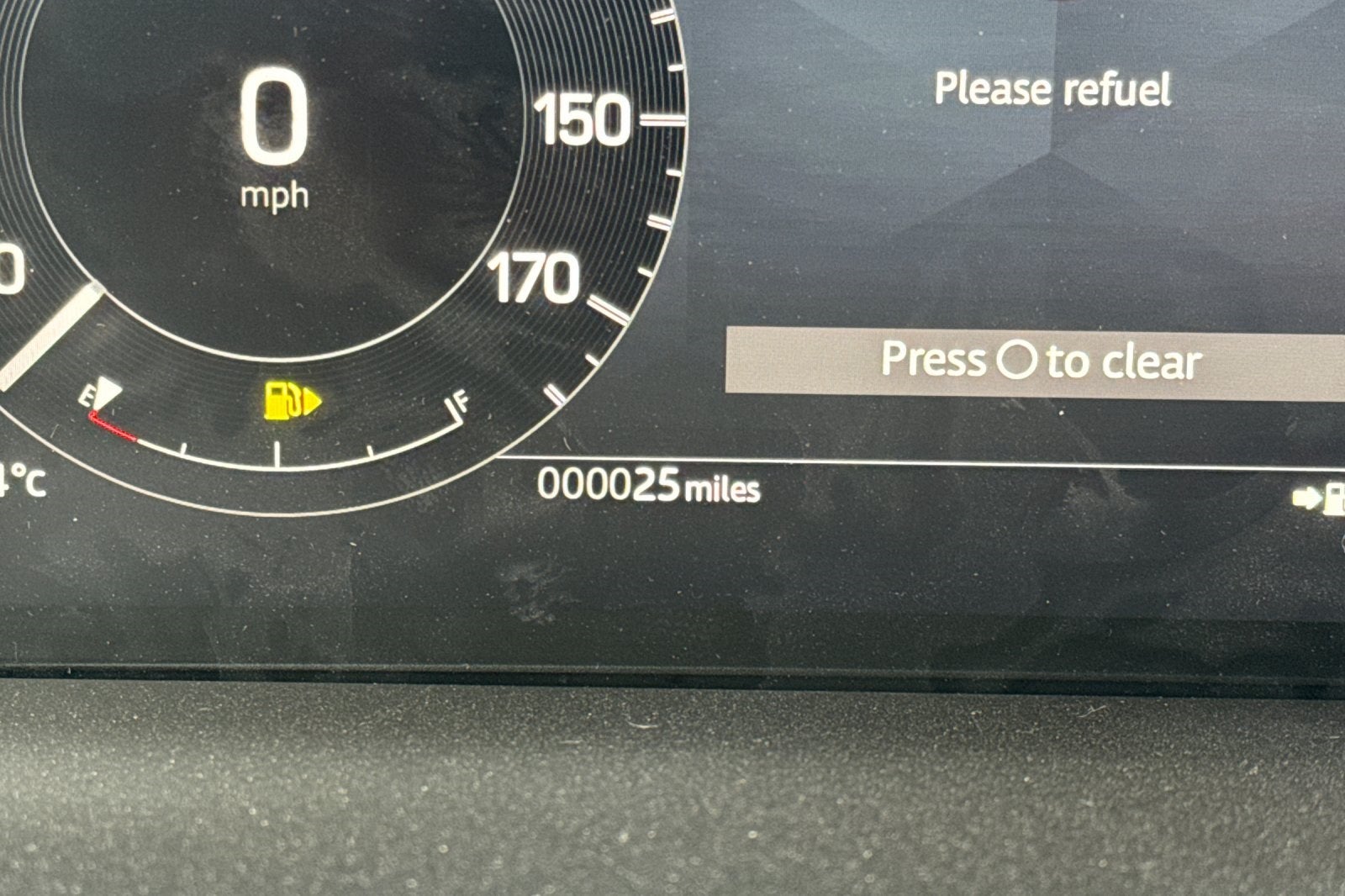 2025 Land Rover Discovery Sport SE