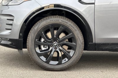2025 Land Rover Discovery Sport SE