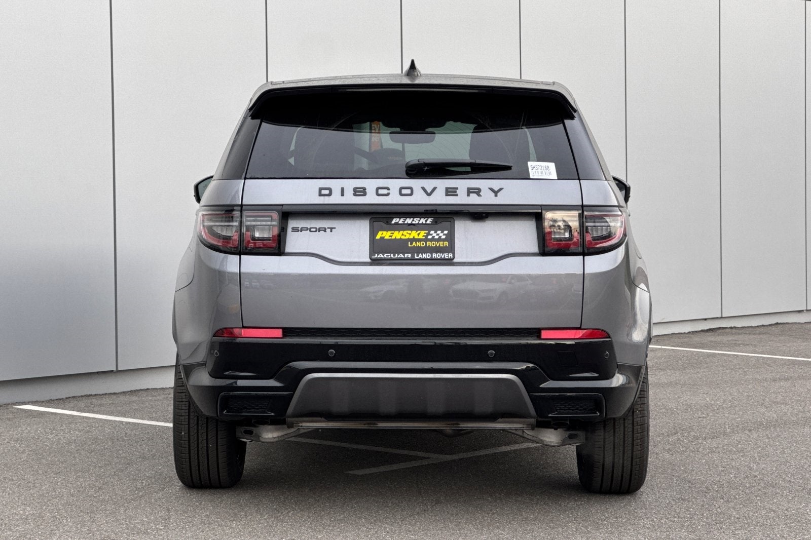2025 Land Rover Discovery Sport SE