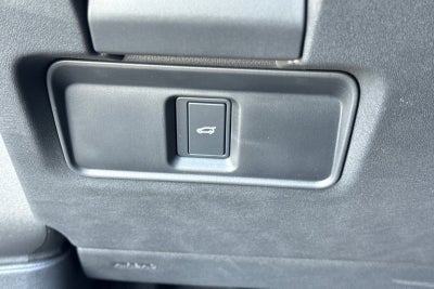 2025 Land Rover Discovery Sport SE