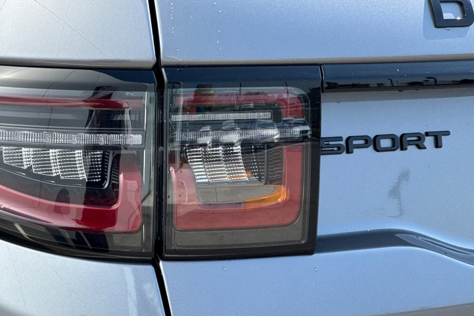 2025 Land Rover Discovery Sport SE