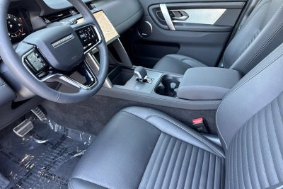 2025 Land Rover Discovery Sport SE