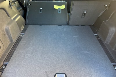 2025 Land Rover Discovery Sport SE