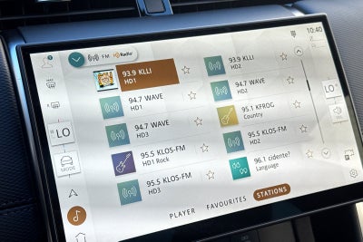 2025 Land Rover Discovery Sport SE