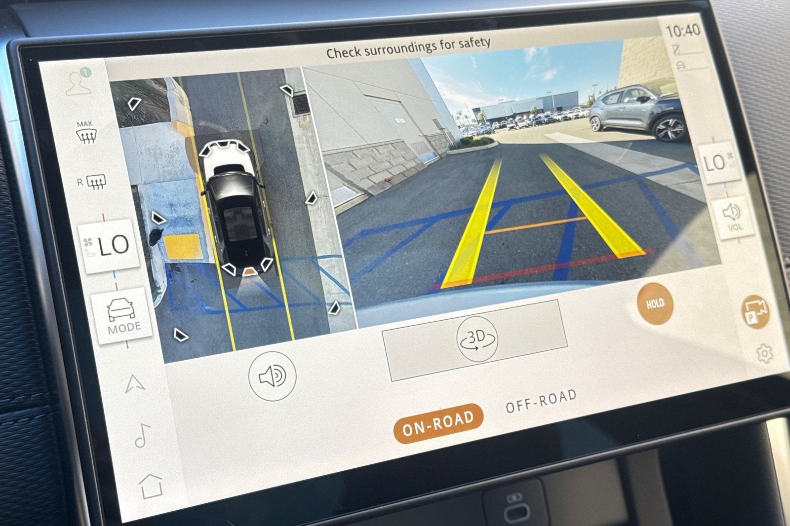 2025 Land Rover Discovery Sport SE