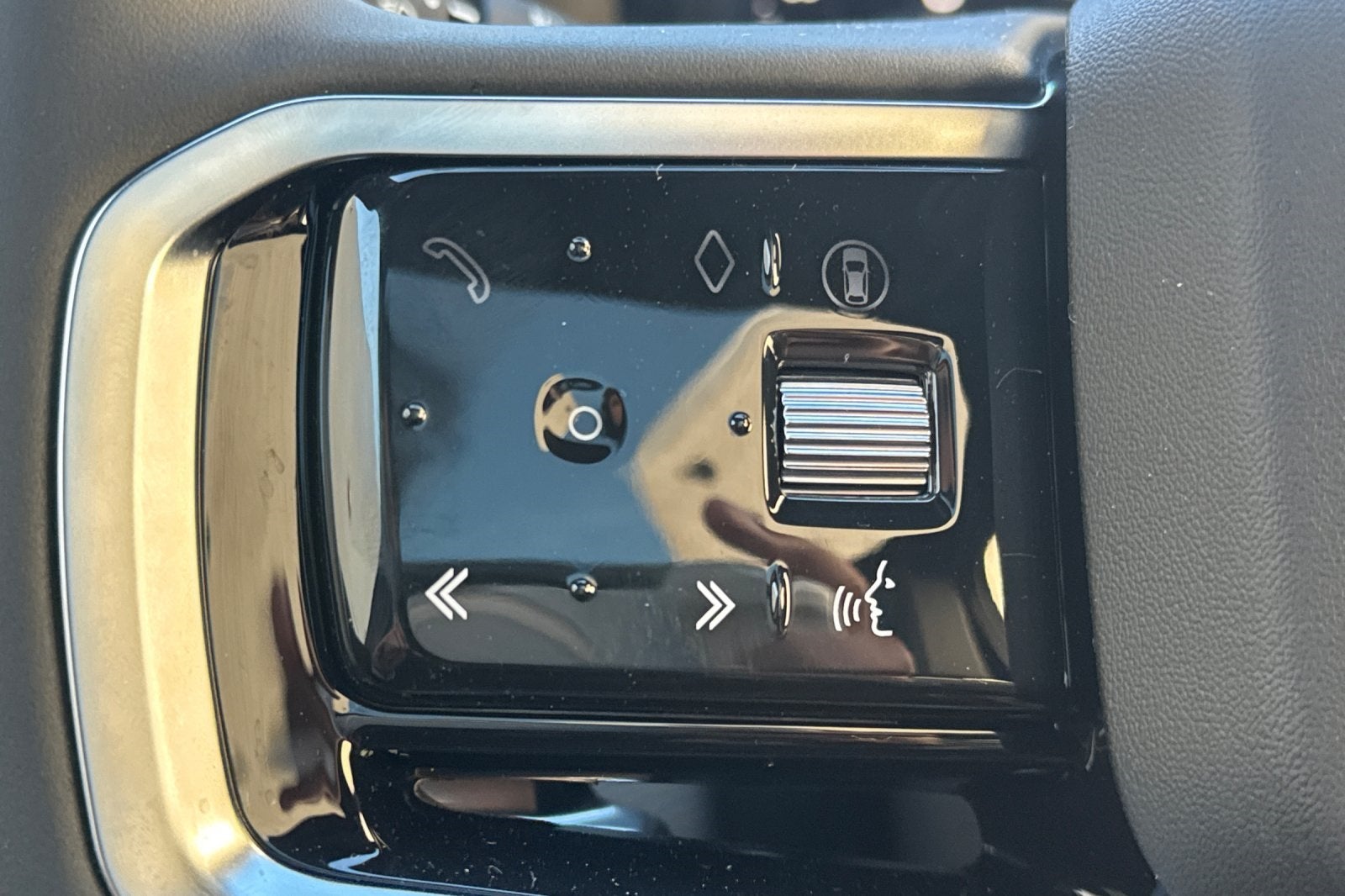 2025 Land Rover Discovery Sport SE