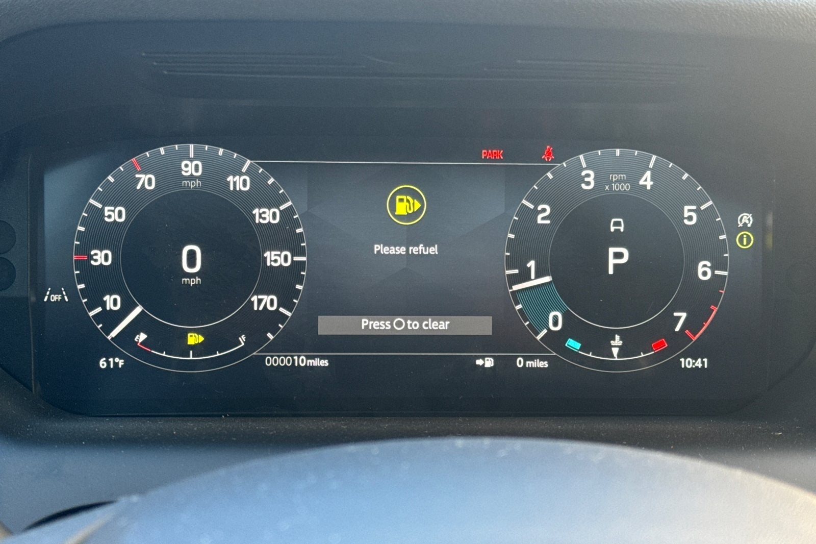 2025 Land Rover Discovery Sport SE