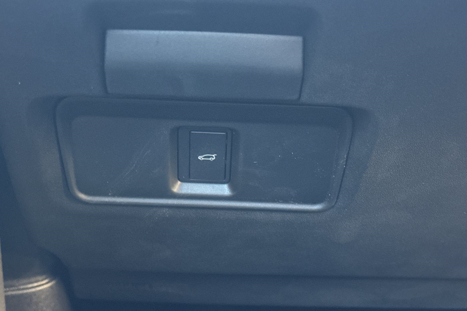 2025 Land Rover Discovery Sport SE