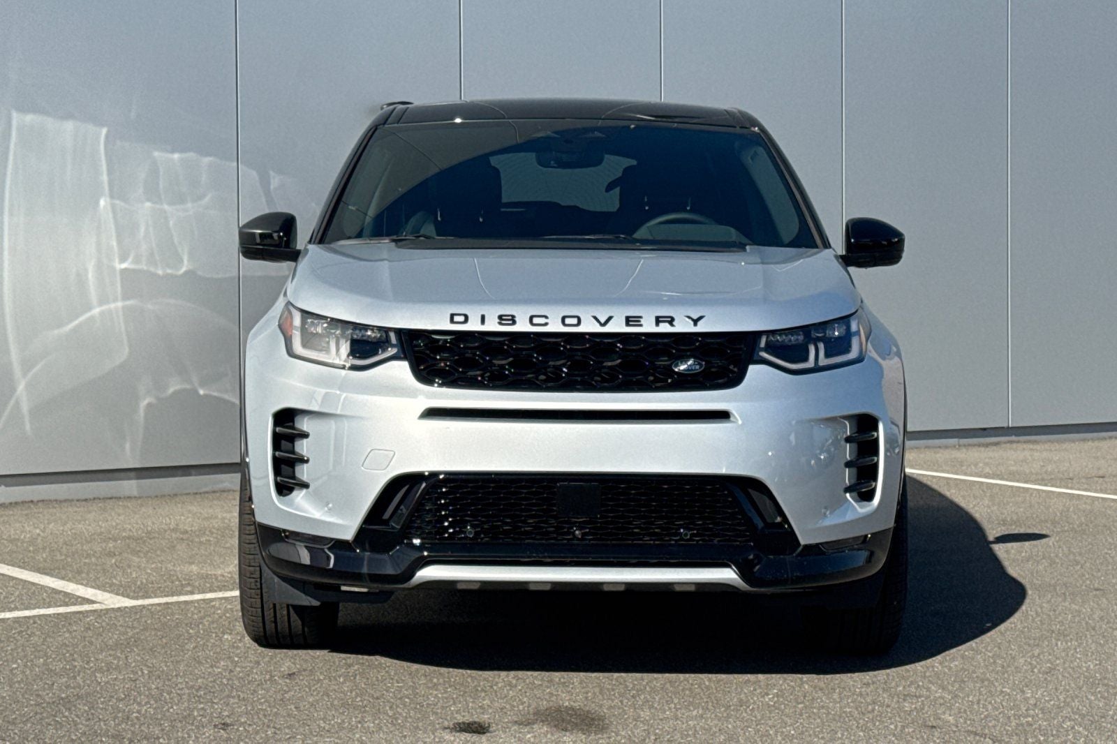 2025 Land Rover Discovery Sport SE
