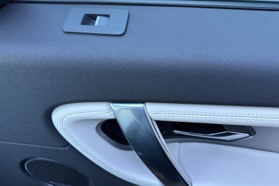 2025 Land Rover Discovery Sport SE