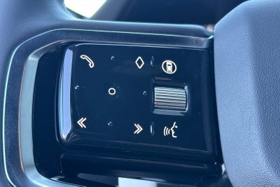 2025 Land Rover Discovery Sport SE