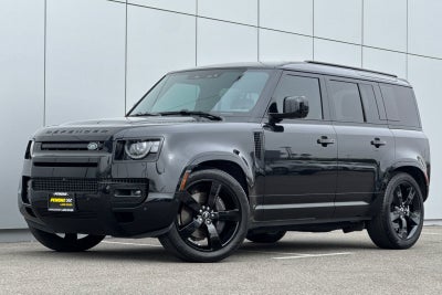 2025 Land Rover Defender 110 X-Dynamic SE