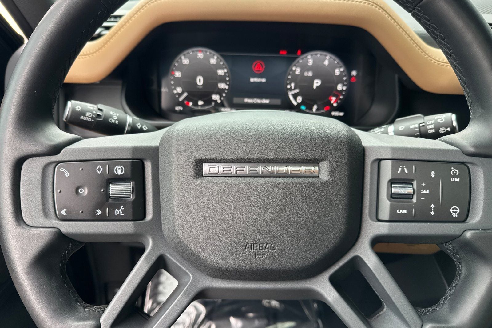 2025 Land Rover Defender 110 X-Dynamic SE