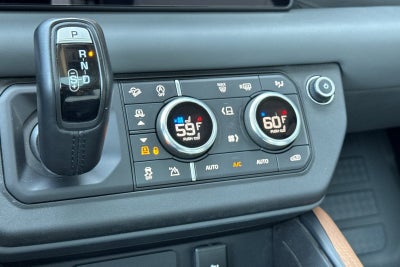 2023 Land Rover Defender 110 X-Dynamic SE