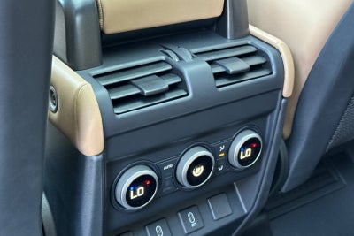2026 Land Rover Defender 110 X-Dynamic SE