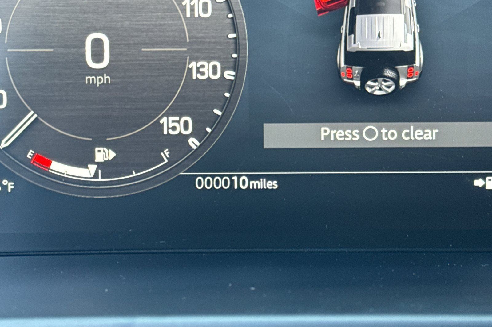 2026 Land Rover Defender 110 X-Dynamic SE
