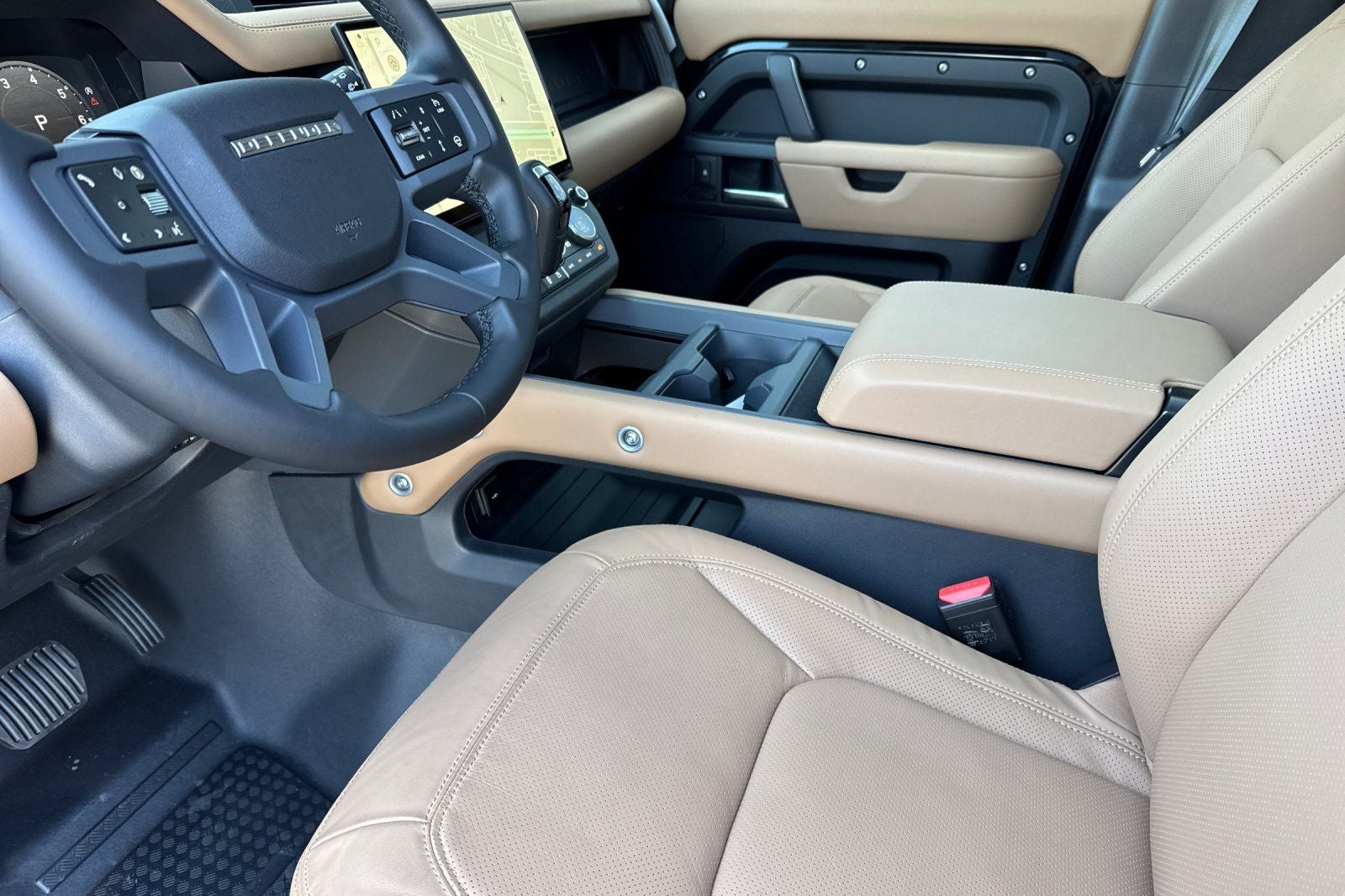 2026 Land Rover Defender 110 X-Dynamic SE