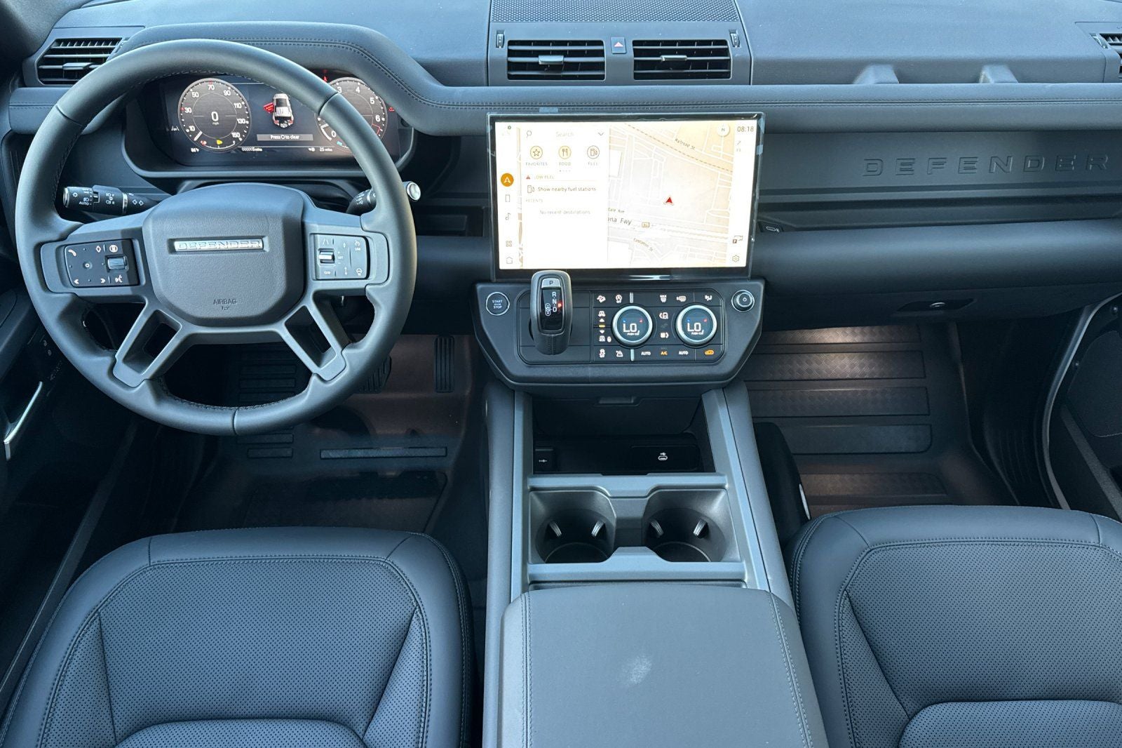 2026 Land Rover Defender 110 X-Dynamic SE