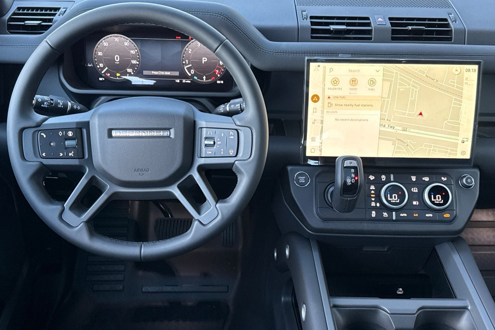 2026 Land Rover Defender 110 X-Dynamic SE