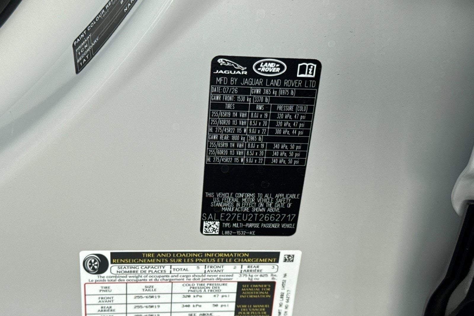 2026 Land Rover Defender 110 X-Dynamic SE