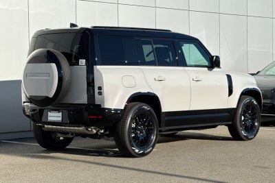 2026 Land Rover Defender 110 X-Dynamic SE
