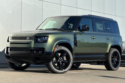 2026 Land Rover Defender 110 X-Dynamic SE