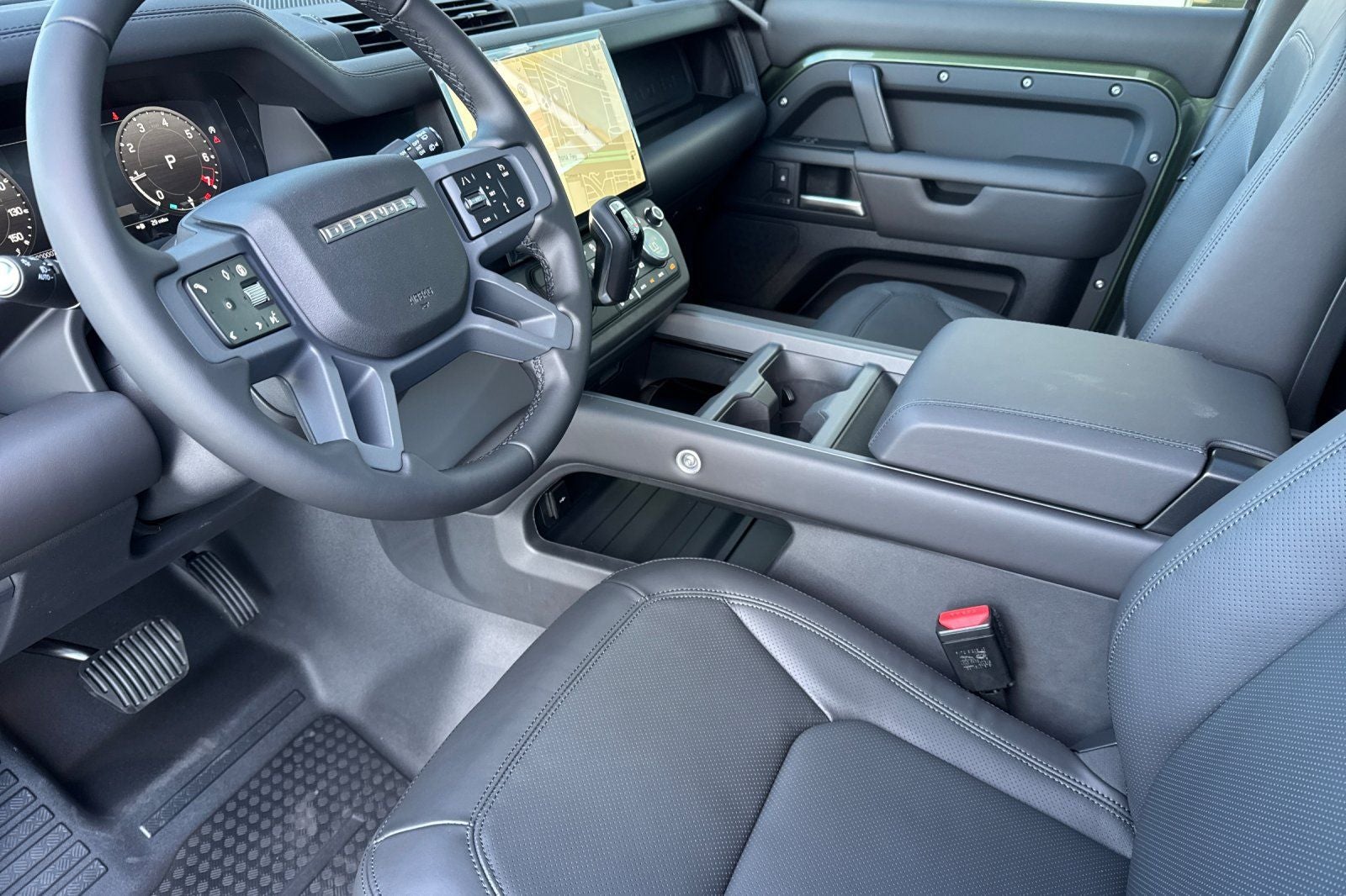 2026 Land Rover Defender 110 X-Dynamic SE