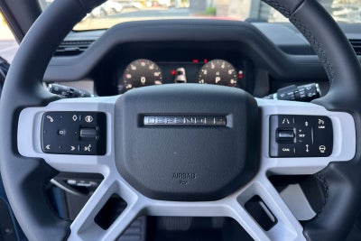 2026 Land Rover Defender 110 X-Dynamic SE