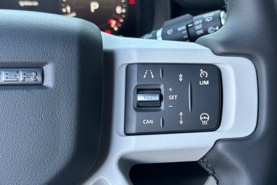 2026 Land Rover Defender 110 X-Dynamic SE