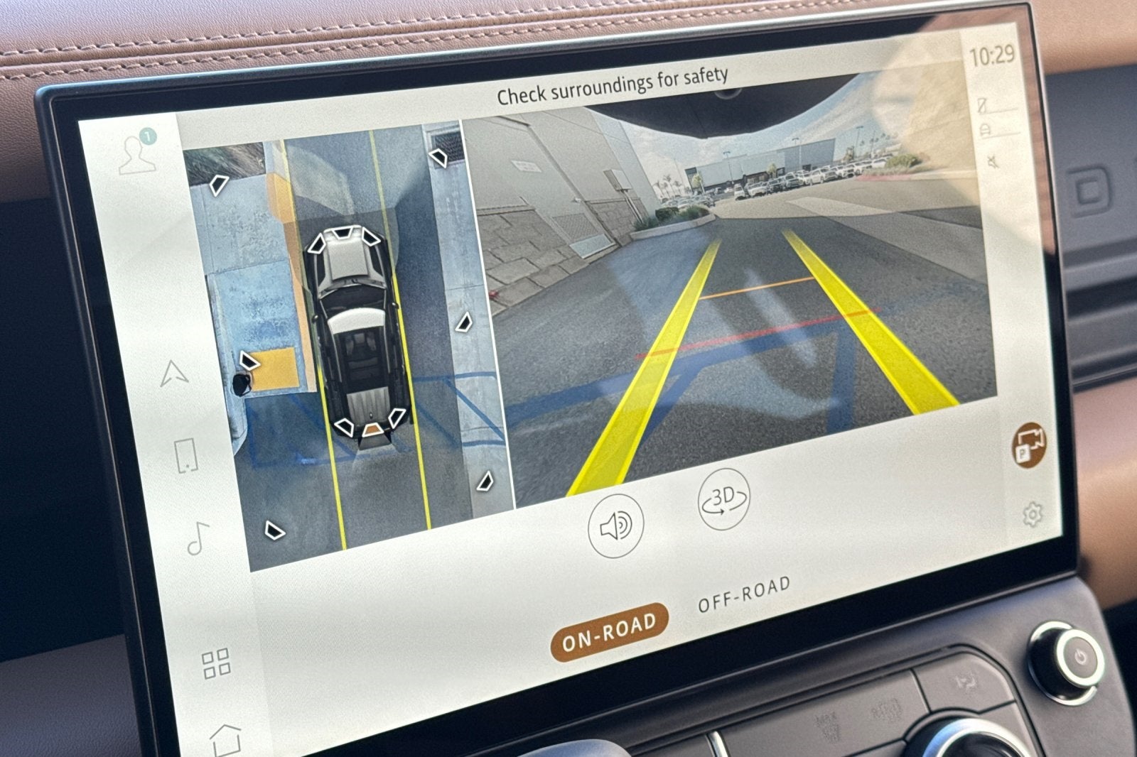 2026 Land Rover Defender 110 X-Dynamic SE