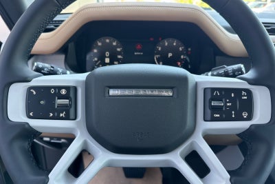 2026 Land Rover Defender 110 X-Dynamic SE