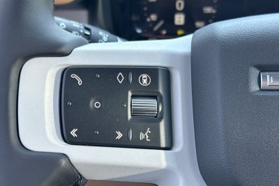 2026 Land Rover Defender 110 X-Dynamic SE