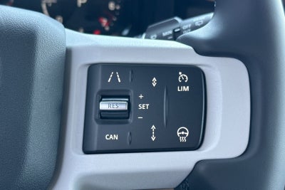 2026 Land Rover Defender 110 X-Dynamic SE