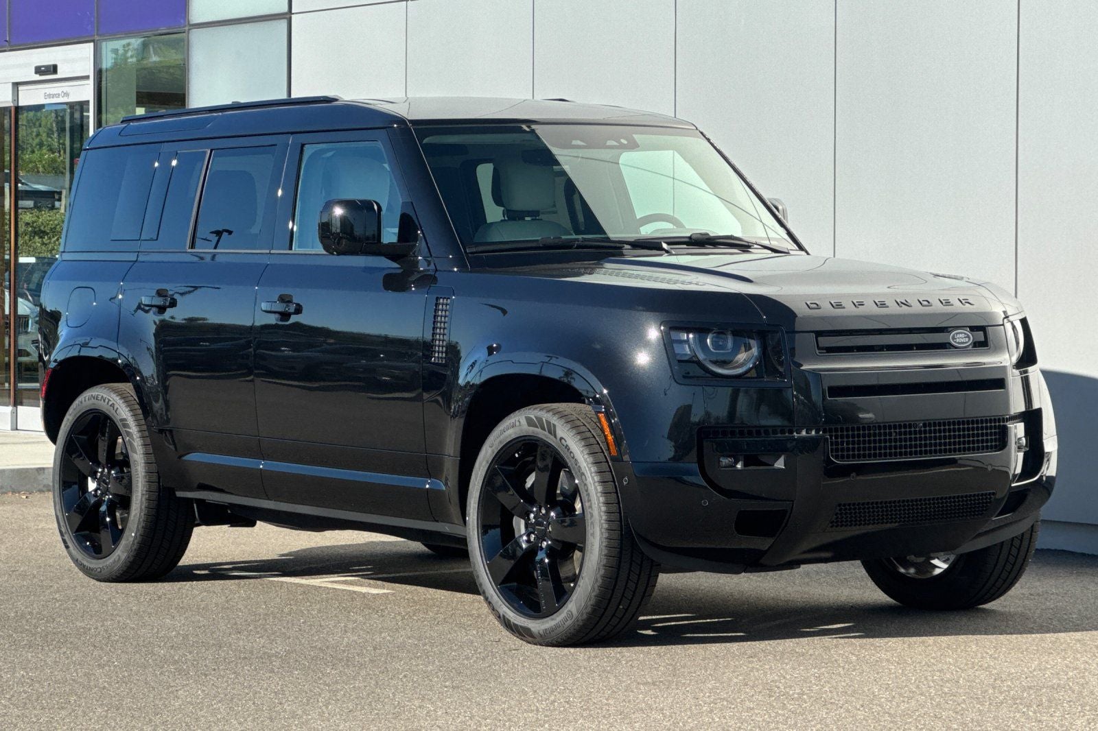 2026 Land Rover Defender 110 X-Dynamic SE