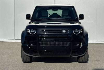 2026 Land Rover Defender 110 X-Dynamic SE